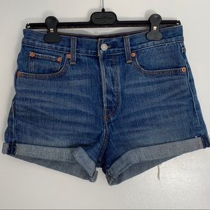 Levi’s shorts